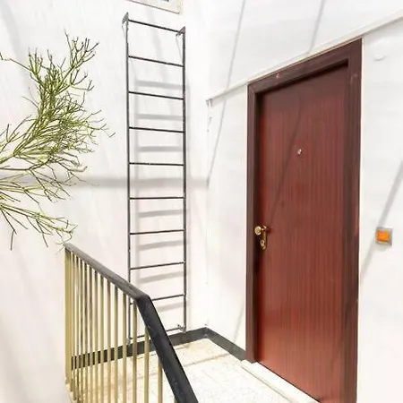 Dorna Near Center And Bacvice Appartement