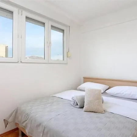 Dorna Near Center And Bacvice Appartement *